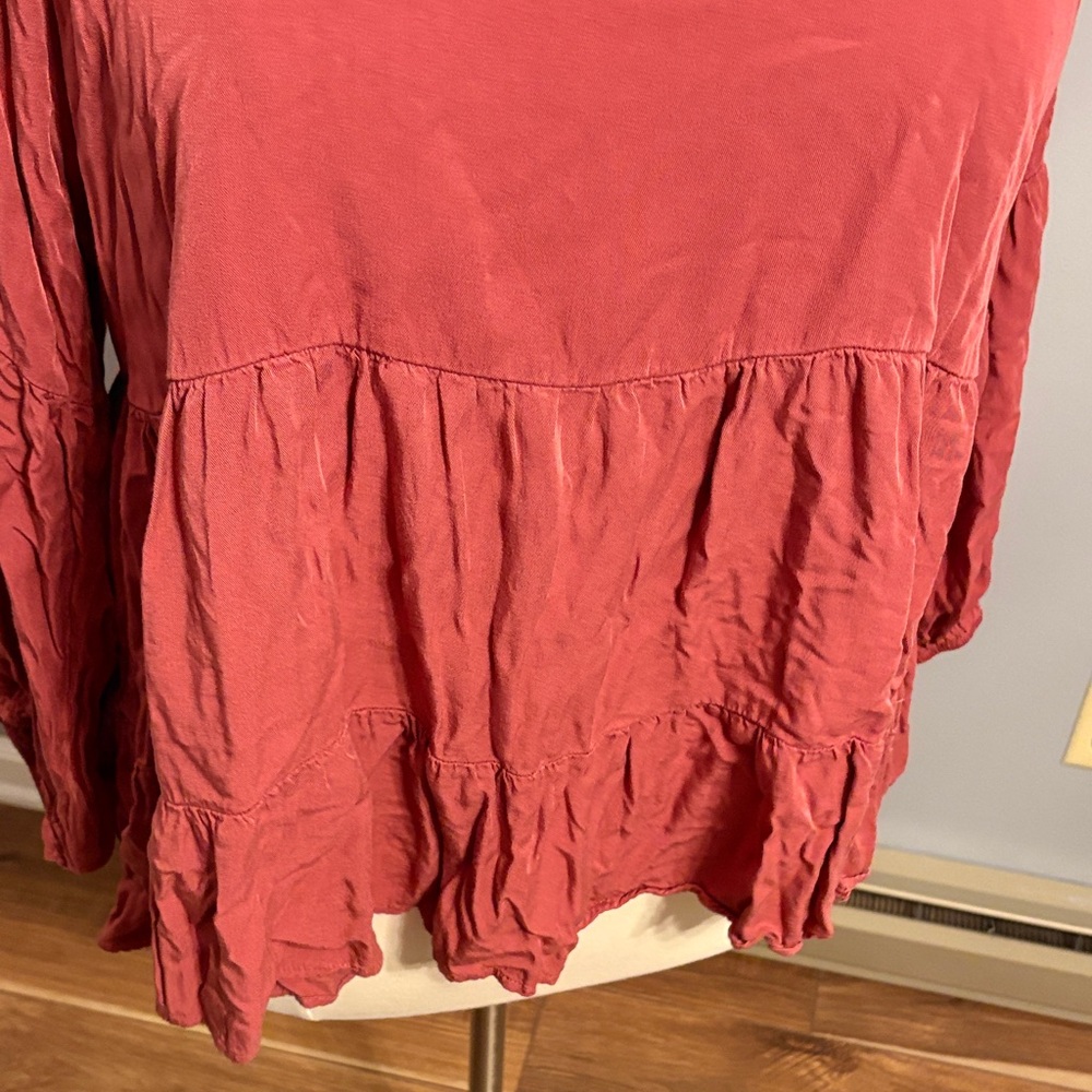 ANDREE BY UNIT Rosewood V-Neck Ruffled Peplum Tunic - Picture 3 of 6